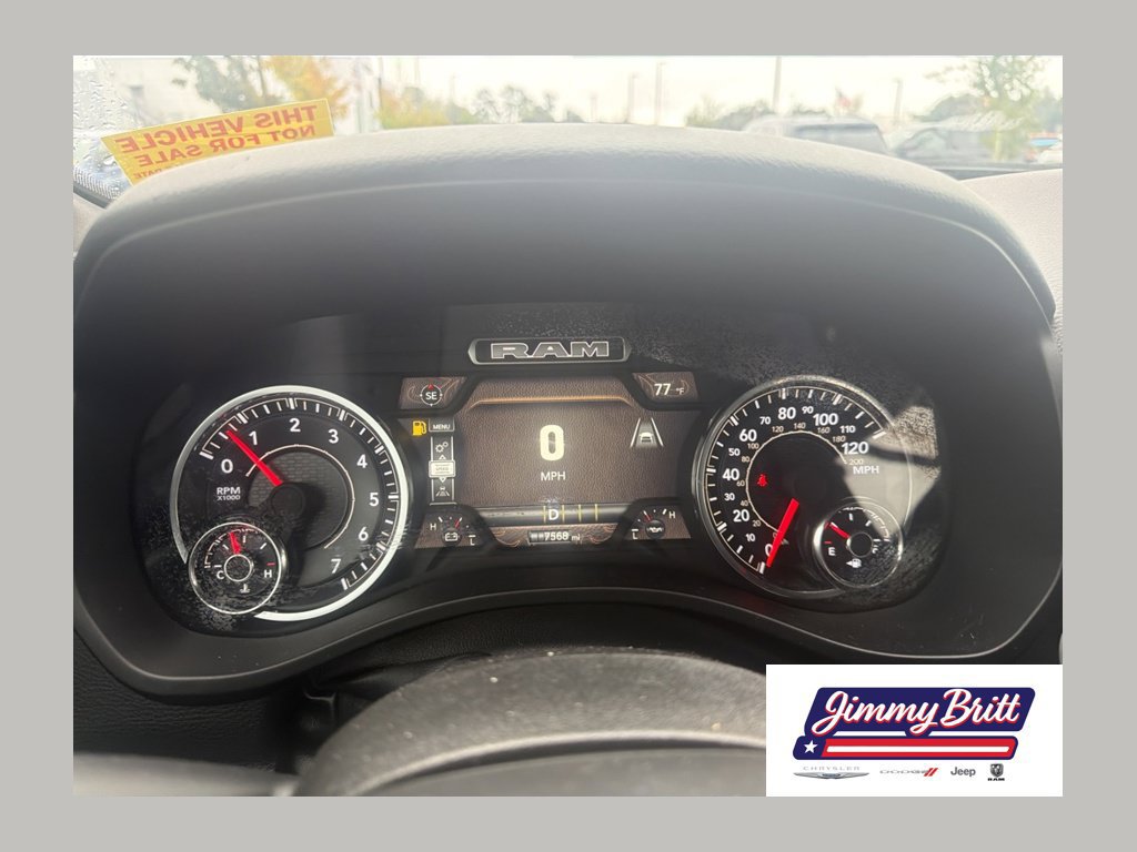 Used 2025 RAM 1500 Big Horn RWD image 1