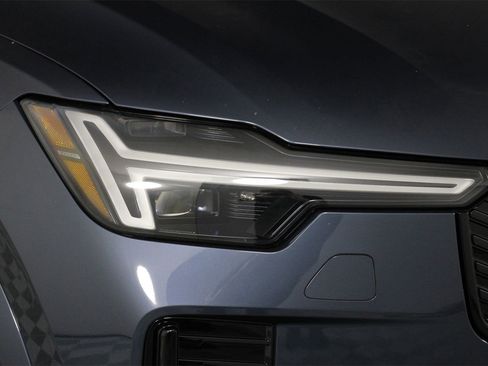 New 2026 Volvo XC90 T8 Ultra w/ Protection Package image 14