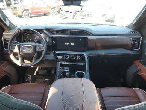 Used 2026 GMC Sierra 1500 Denali Ultimate AWD/4WD image 12