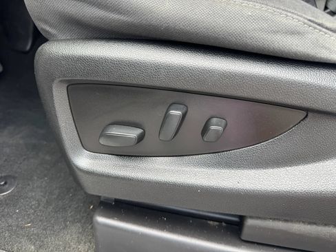 Used 2018 Chevrolet Silverado 1500 LT w/ All Star Edition AWD/4WD image 15