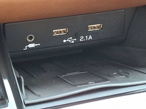Used 2020 Subaru Outback Touring XT AWD/4WD image 28