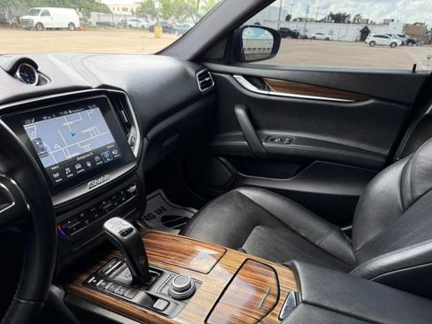 Used 2019 Maserati Ghibli image 23