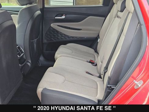 Used 2020 Hyundai Santa Fe SE FWD image 17