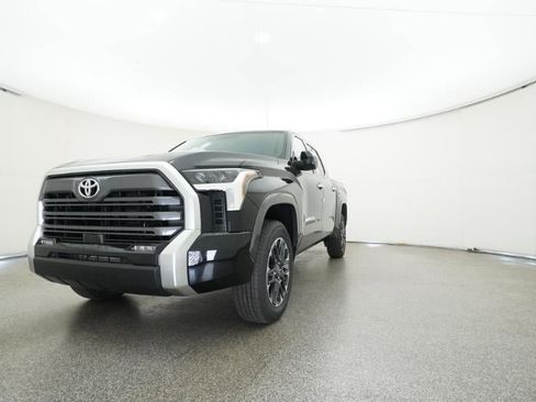 New 2026 Toyota Tundra Limited image 32