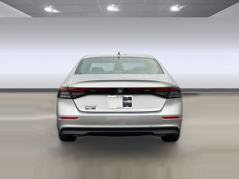 Used 2024 Honda Accord LX image 10