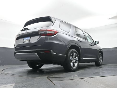 Certified 2023 Honda Pilot EX-L image 34