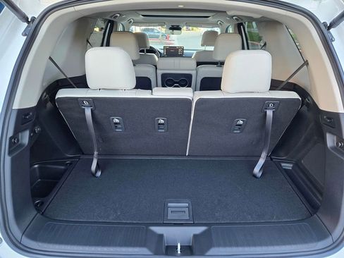 New 2026 Honda Pilot Touring image 27