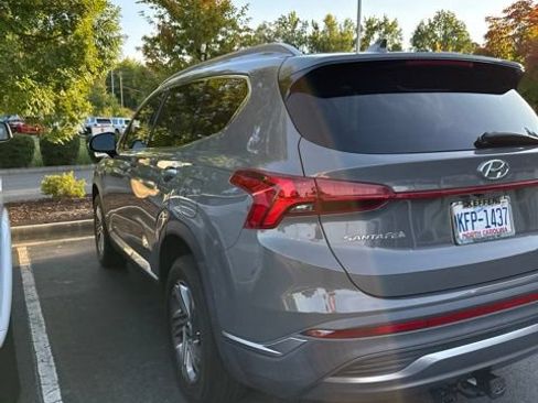 Used 2023 Hyundai Santa Fe SEL w/ Premium Package AWD/4WD image 4