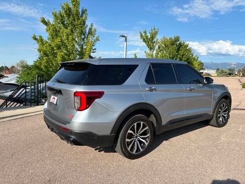 Used 2021 Ford Explorer ST w/ Equipment Group 401A AWD/4WD image 9