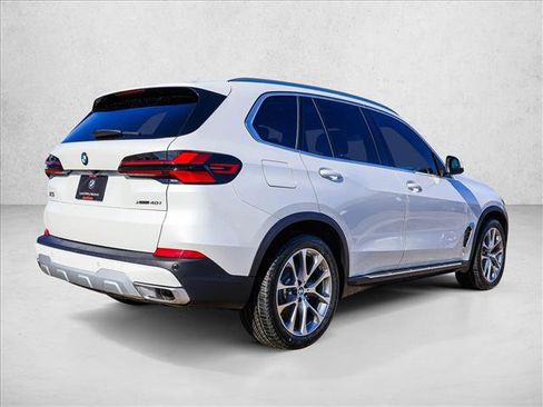 Used 2026 BMW X5 xDrive40i w/ Climate Comfort Package AWD/4WD image 5