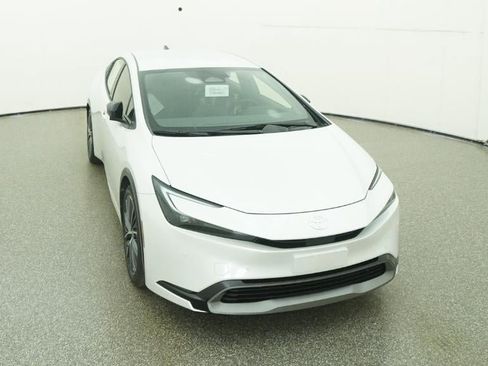 New 2026 Toyota Prius XLE image 14