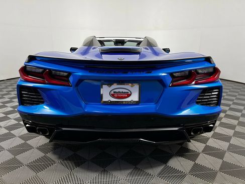Used 2025 Chevrolet Corvette Stingray Premium Conv w/ Stealth Interior Trim Package RWD image 6