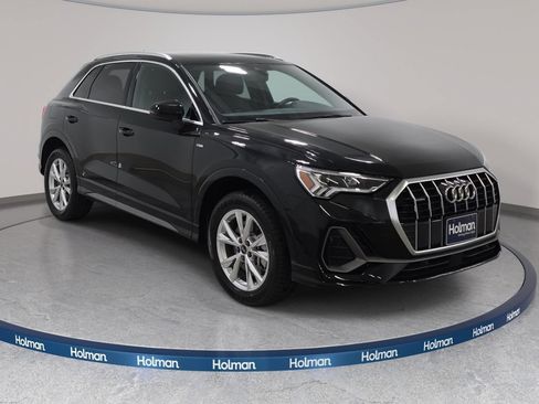 Used 2025 Audi Q3 2.0T Premium AWD/4WD image 4