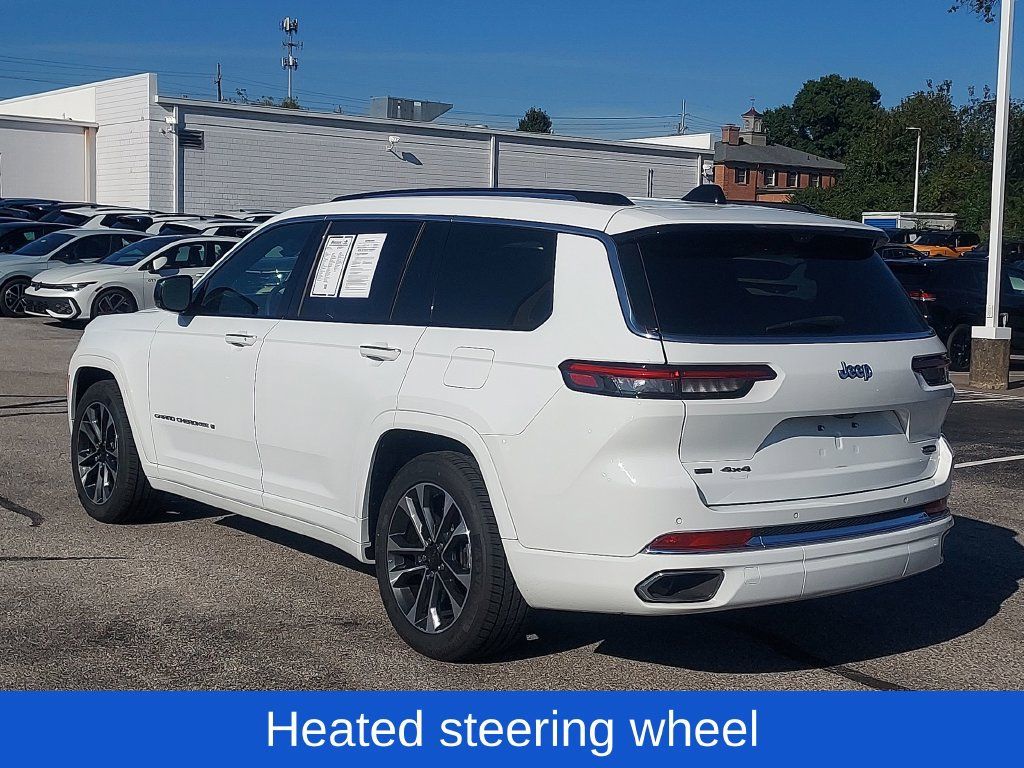 Used 2023 Jeep Grand Cherokee L Overland w/ Luxury Tech Group IV AWD/4WD image 5