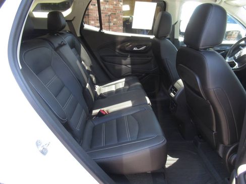 Used 2022 GMC Terrain Denali w/ LPO, Floor Liner Package AWD/4WD image 14