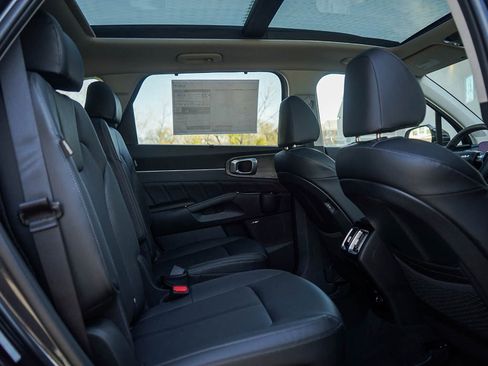 New 2026 Kia Sorento SX image 13