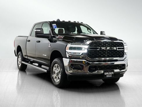 Used 2024 RAM 2500 Big Horn w/ Level 2 Equipment Group AWD/4WD image 7