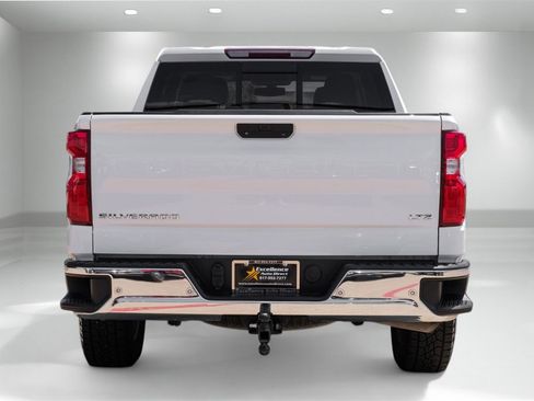 Used 2021 Chevrolet Silverado 1500 LTZ w/ LTZ Convenience Package II image 7