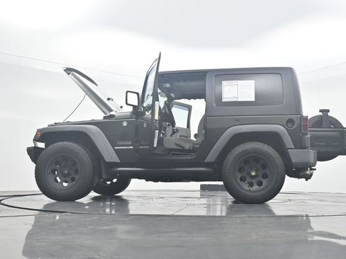Used 2010 Jeep Wrangler Sport image 41
