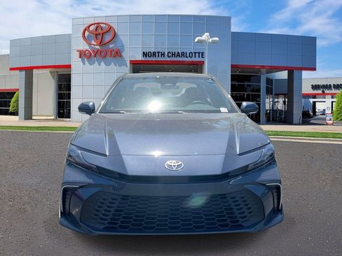 New 2026 Toyota Camry SE FWD image 3