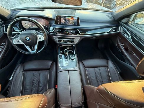 Used 2016 BMW 750i xDrive image 29