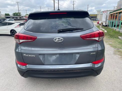 Used 2017 Hyundai Tucson SE image 5