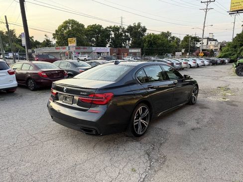 Used 2018 BMW 740i RWD image 5