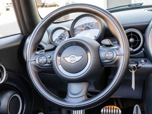 Used 2015 MINI Cooper S image 20