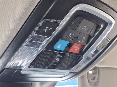 Used 2024 RAM 2500 Laramie w/ Safety Group image 20