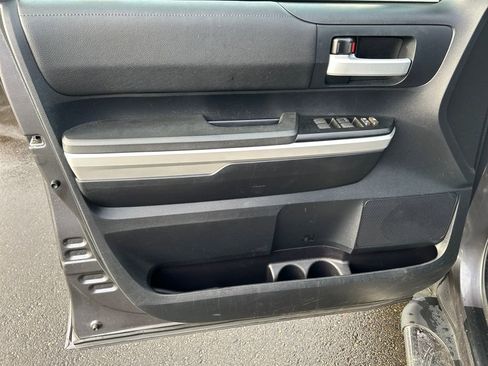 Used 2014 Toyota Tundra SR5 image 15