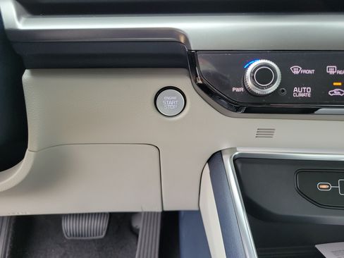 New 2027 Kia Carnival SX Prestige FWD image 20