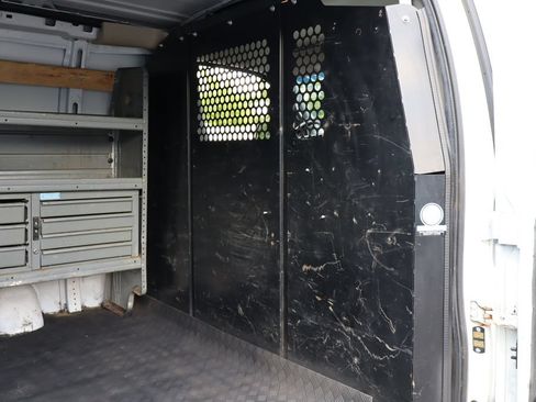 Used 2021 Chevrolet Express 2500 w/ Driver Convenience Package RWD image 27