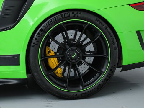Used 2019 Porsche 911 GT3 RS image 37