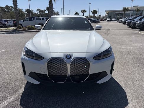 New 2026 BMW i4 eDrive40 w/ Premium Package RWD image 9