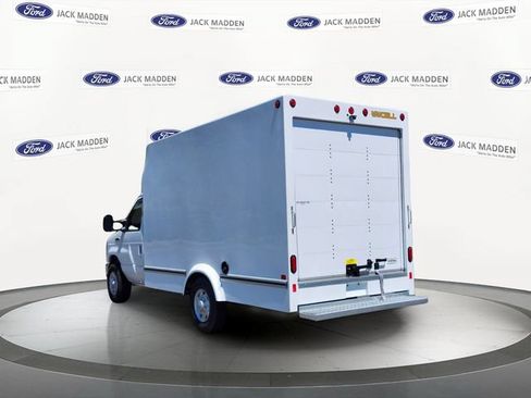 New 2027 Ford E-350 and Econoline 350 Super Duty w/ Power Equipment Group RWD image 3