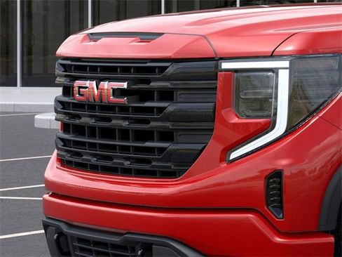 New 2026 GMC Sierra 1500 Elevation image 13