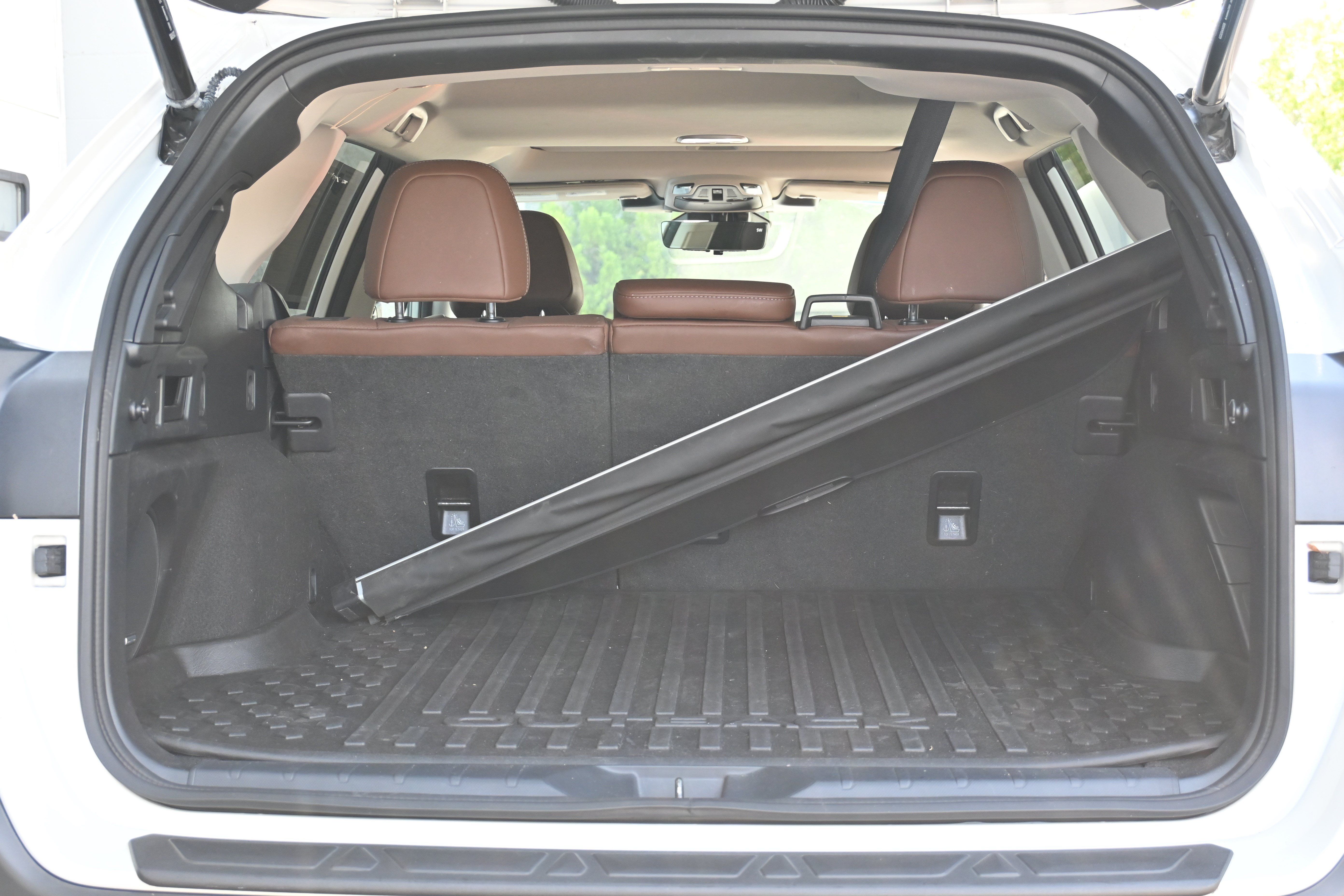 Certified 2023 Subaru Outback Touring XT AWD/4WD image 35