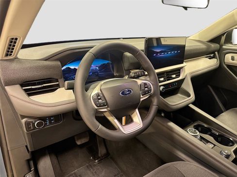 New 2026 Ford Explorer Active image 9