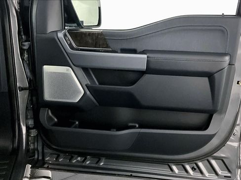 Used 2022 Ford F150 Lariat w/ Equipment Group 502A High AWD/4WD image 21