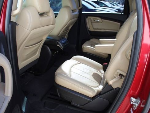 Used 2012 Chevrolet Traverse LTZ image 32