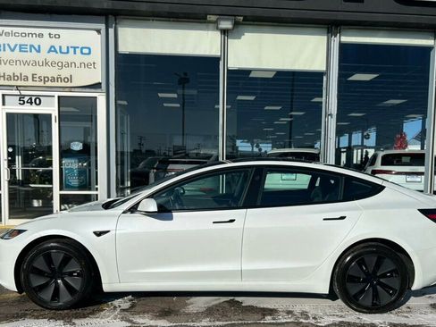 Used 2025 Tesla Model 3 Long Range image 32