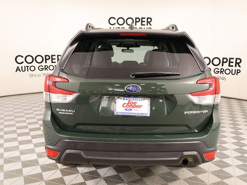 Used 2023 Subaru Forester Premium image 22