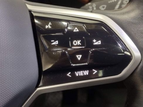 Used 2021 Volkswagen ID.4 Pro S w/ Gradient Package image 28