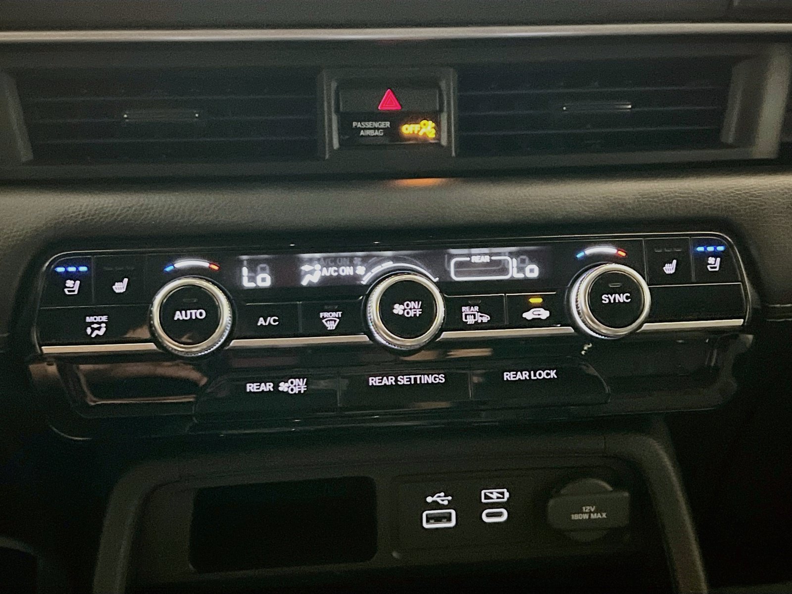 Used 2023 Honda Pilot Elite image 12