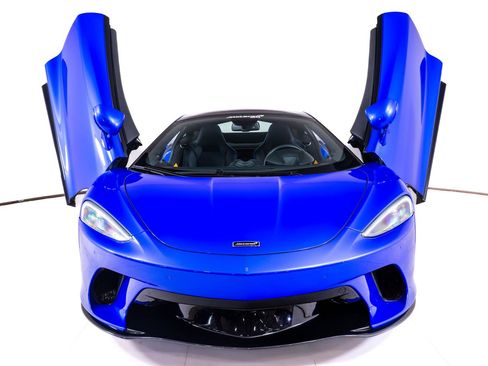 Used 2023 McLaren GT image 9