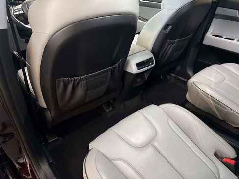 Used 2023 Hyundai Palisade SEL w/ Cargo Package image 14