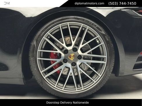 Used 2024 Porsche 911 Carrera S w/ Sport Package RWD image 38