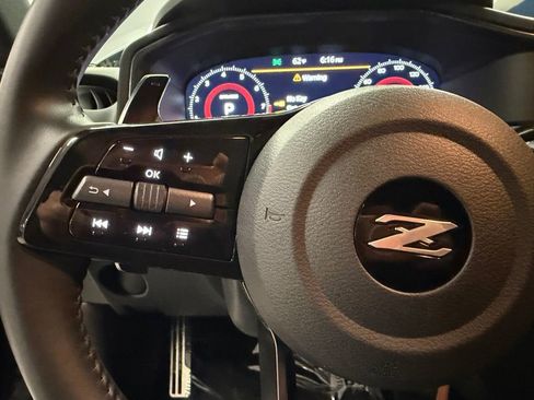 Used 2025 Nissan Z Performance w/ Floor Mat Package image 18