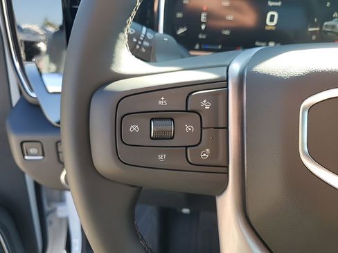 New 2026 GMC Sierra 1500 Elevation image 32