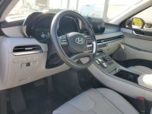 Used 2025 Hyundai Palisade SEL image 12